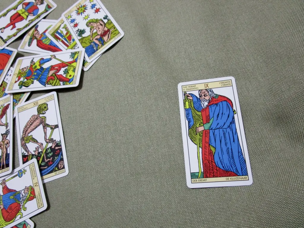 マルセイユタロット_隠者